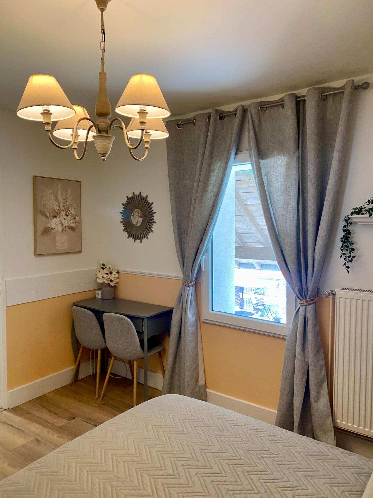 La Besace Bed & Breakfast Sainte-Croix  Екстериор снимка